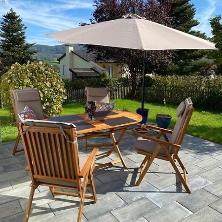 Ferienhaus Glueckspilz Beim Hennesee Meschede Buitenkant foto
