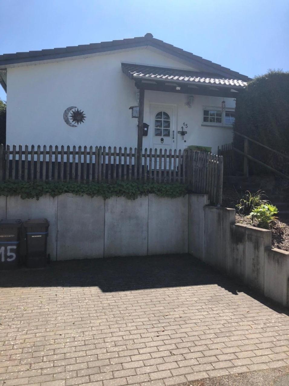 Ferienhaus Glueckspilz Beim Hennesee Meschede Buitenkant foto