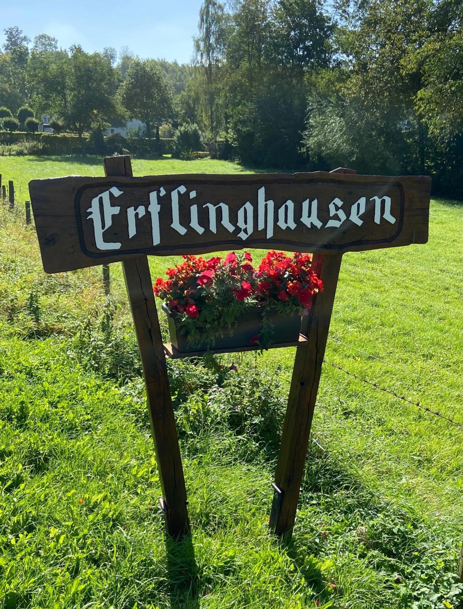 Ferienhaus Glueckspilz Beim Hennesee Meschede Buitenkant foto